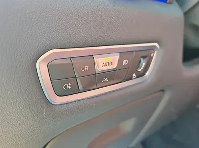 BMW X6 2023, 27000 км, за 56654.84 USD - фото 7