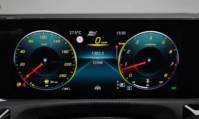 Mercedes-Benz CLA-Class 2023, 22308 км, за 23395.95 USD - фото 8
