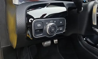 Mercedes-Benz CLA-Class 2023, 22308 км, за 23395.95 USD - фото 17