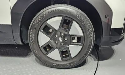 Hyundai Santafe 2024, 23704 км, за 25496.67 USD
