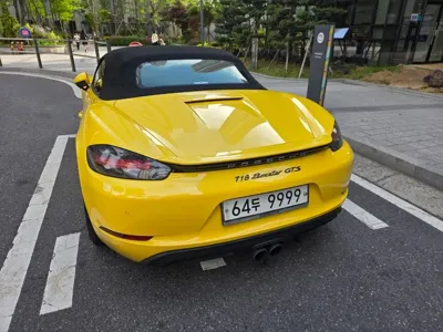 Porsche 718 2017, 70000 км, за 37533.2 USD