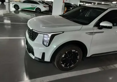 Kia Sorento 2024, 86240 км, за 3544.7 USD