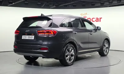 Kia Sorento 2015, 89278 км, за 7475.78 USD