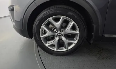 Kia Sorento 2015, 89278 км, за 7475.78 USD