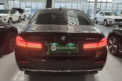 BMW 5 Series New Energy 2022, 57200 км, за 29275 USD