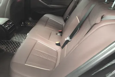 BMW 5 Series New Energy 2022, 57200 км, за 29275 USD - фото 20
