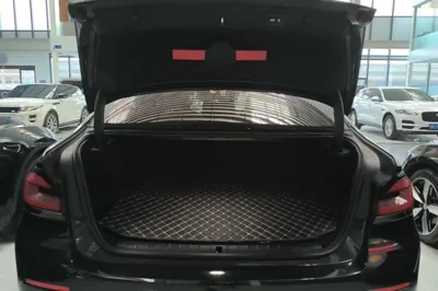 BMW 5 Series New Energy 2022, 57200 км, за 29275 USD - фото 22