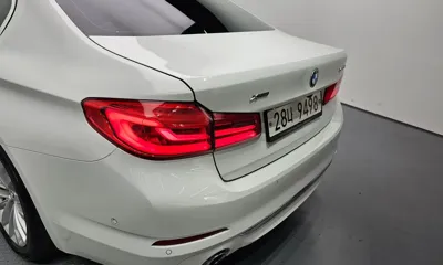 BMW 5-Series 2018, 84448 км, за 13869.89 USD - фото 23