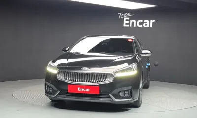 Kia K7 2018, 215046 км, за 4560.26 USD