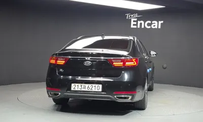 Kia K7 2018, 215046 км, за 4560.26 USD