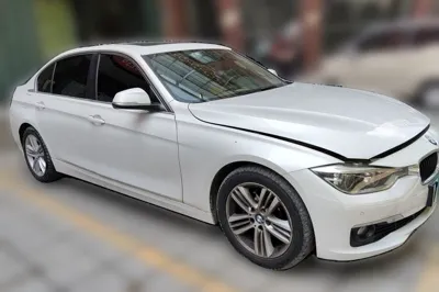 BMW 3 Series 2017, 85200 км, за 11688 USD