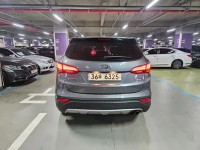 Hyundai Santafe 2015, 145273 км, за 5579.62 USD
