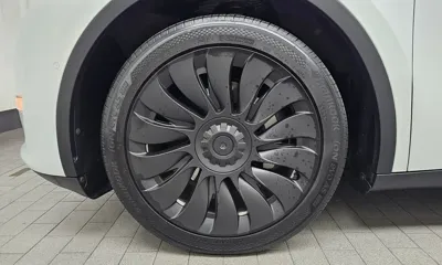 Tesla Model Y 2021, 129081 км, за 24878.56 USD