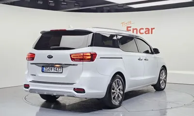 Kia Canival 2020, 94242 км, за 12487.61 USD