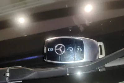 Mercedes-Benz E-Class 2022, 51500 км, за 43143 USD - фото 23