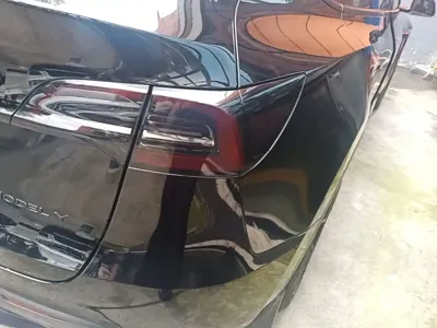 Tesla Model Y 2023, 16400 км, за 26312.38 USD - фото 8