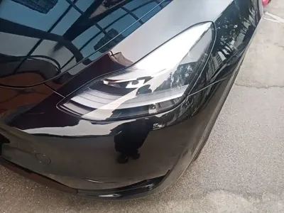 Tesla Model Y 2023, 16400 км, за 26312.38 USD - фото 24