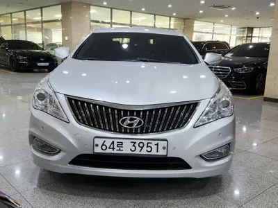 Hyundai Grandeur 2014, 78861 км, за 4850.99 USD