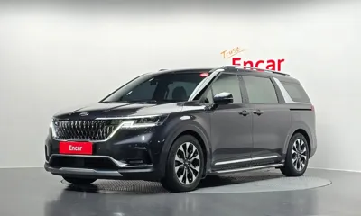 Kia Canival · 2021 год