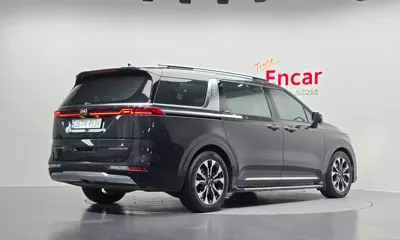 Kia Canival 2021, 73885 км, за 20151.96 USD