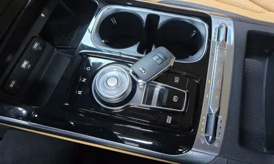 Kia Canival 2021, 73885 км, за 20151.96 USD - фото 9