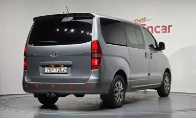 Hyundai Starex 2017, 148538 км, за 9706.85 USD