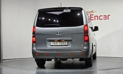 Hyundai Starex 2017, 148538 км, за 9706.85 USD