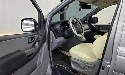 Hyundai Starex 2017, 148538 км, за 9642.15 USD - фото 10
