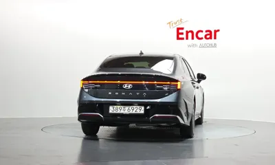Hyundai Sonata 2024, 29908 км, за 15005.3 USD