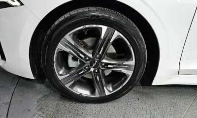 Kia K5 2020, 121736 км, за 11886.35 USD