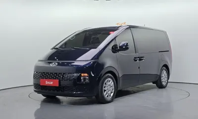 Hyundai Staria · 2022 год