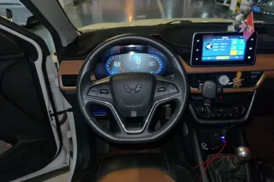 Wuling Hongguang S3 2018, 57700 км, за 6173 USD - фото 7
