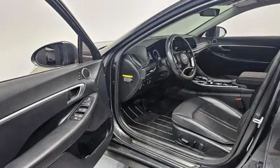 Hyundai Sonata 2020, 84247 км, за 11430.46 USD - фото 11