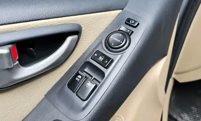 Hyundai Starex 2011, 176558 км, за 3941.14 USD - фото 19