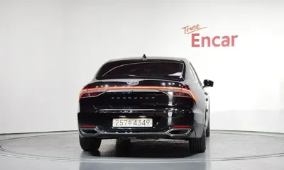Hyundai Grandeur 2020, 71354 км, за 12353.64 USD