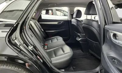 Hyundai Grandeur 2020, 71354 км, за 12353.64 USD - фото 12