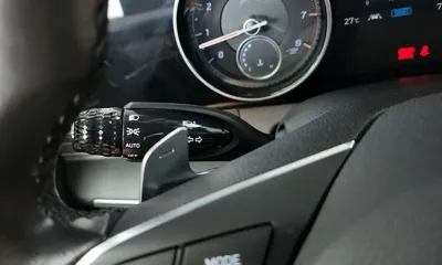 Hyundai Grandeur 2020, 71354 км, за 12353.64 USD - фото 27