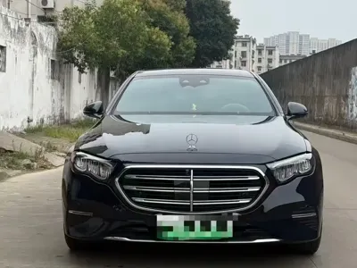 Mercedes-Benz E-Class New Energy 2025, 20000 км, за 42607.95 USD