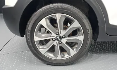 Kia Stonic 2019, 63655 км, за 13220.53 USD