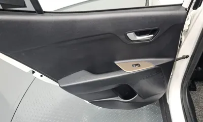 Kia Stonic 2019, 63655 км, за 13220.53 USD - фото 25