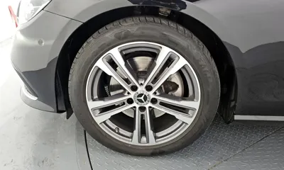 Mercedes-Benz E-Class 2023, 34883 км, за 27697.01 USD