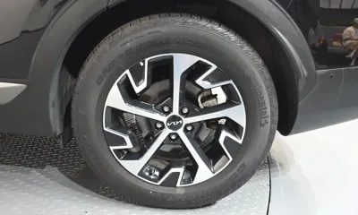 Kia Sportage 2022, 50412 км, за 19581.07 USD - фото 21