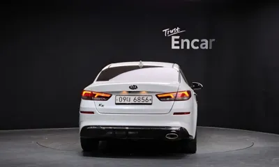 Kia K5 2019, 244275 км, за 4810.5 USD