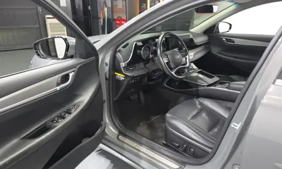 Hyundai Grandeur 2020, 73779 км, за 12427.3 USD - фото 10
