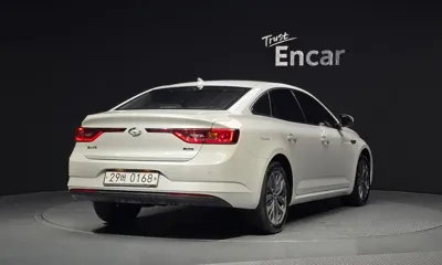 Renault-KoreaSamsung SM6 2016, 152878 км, за 3311.26 USD