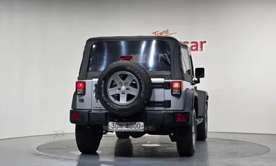 Jeep Wrangler 2011, 183338 км, за 7618.67 USD