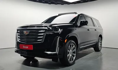 Cadillac Escalade · 2021 год