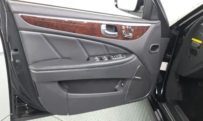 Hyundai Equus 2012, 45617 км, за 4547.23 USD - фото 24
