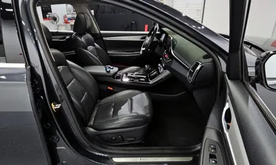 Hyundai Grandeur 2018, 120256 км, за 9846.29 USD - фото 12