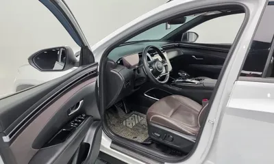 Hyundai Tucson 2021, 84857 км, за 16385.86 USD - фото 11